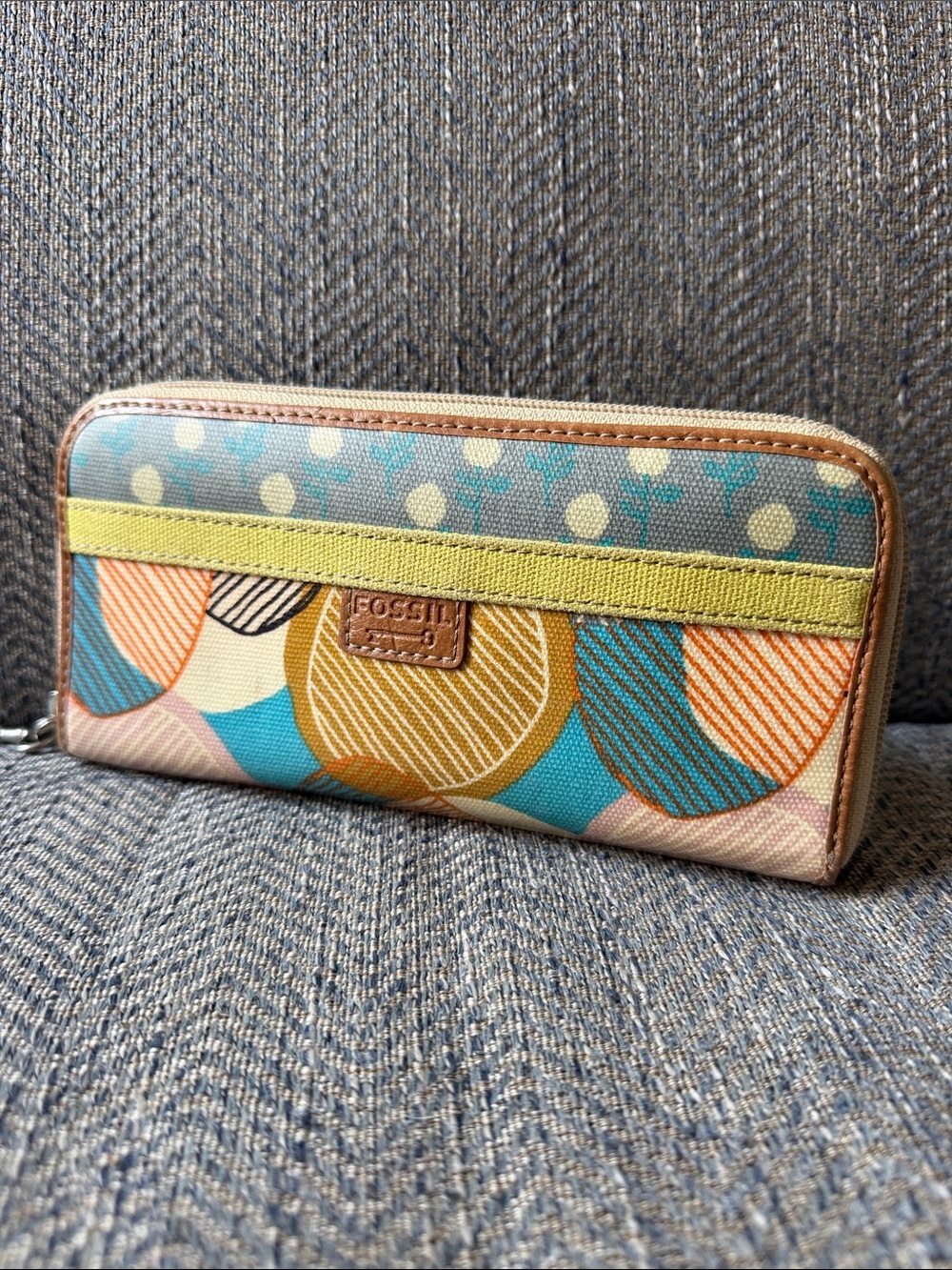 Vintage Key-Per Fossil Wallet Zip Around w/Key